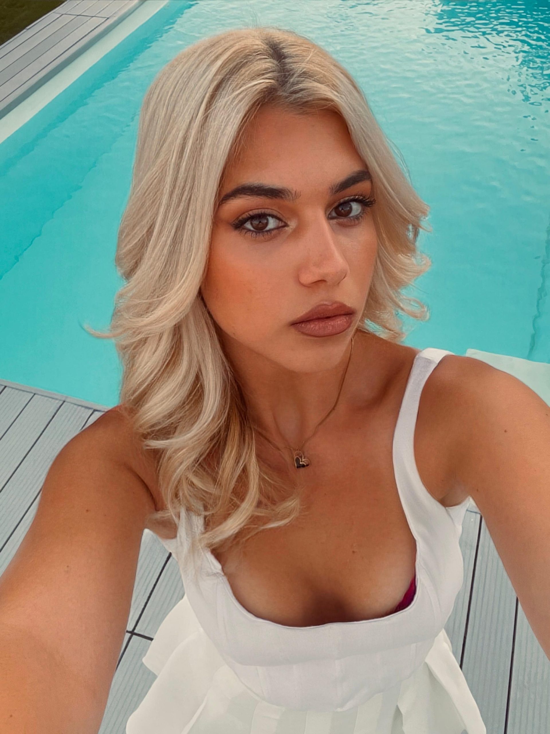 BEOGRAD SUZANA RA